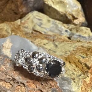Natural 2ct diamond ring Black&clear diamonds, Floral soild Sliver. New/Real